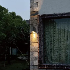 Buitenlamp Logan afgerond zwart IP44