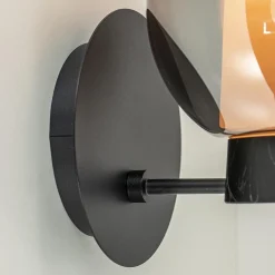 Chique wandlamp zwart marmer met smoke glas