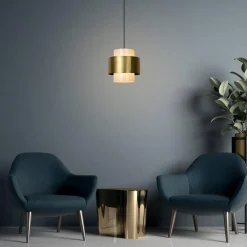 Klassieke hanglamp opaal glas met mat goud