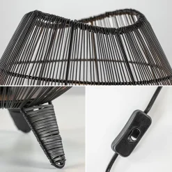 Kleine tafellamp Yumi mat zwart