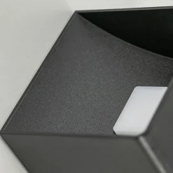 LED buitenlamp oplaadbaar zwart vierkant