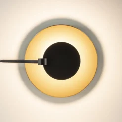 Mat zwarte LED plafondlamp met goud