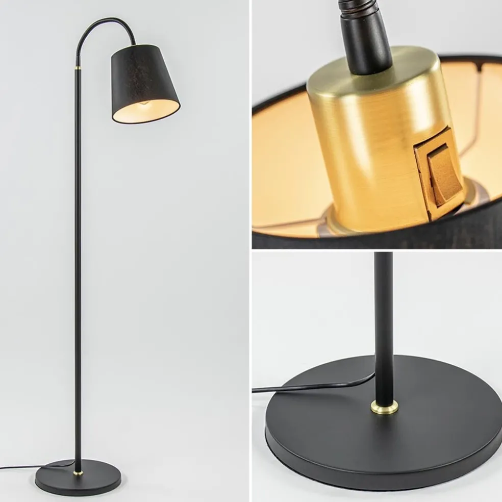 Mat zwarte vloerlamp met goud en kunststof kap