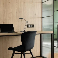 Moderne bureaulamp zwart met dimbaar LED