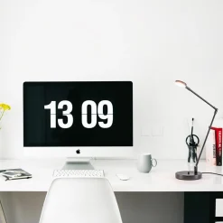 Moderne bureaulamp zwart staal met dimbaar LED