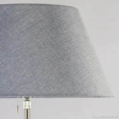 Moderne vloerlamp incl. kantelbare kap
