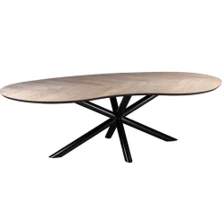 Organische eettafel eiken met zwarte poot en visgraat