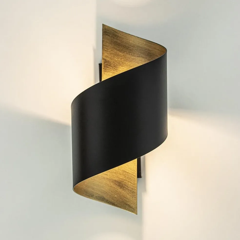 Sierlijke wandlamp krul zwart met goud