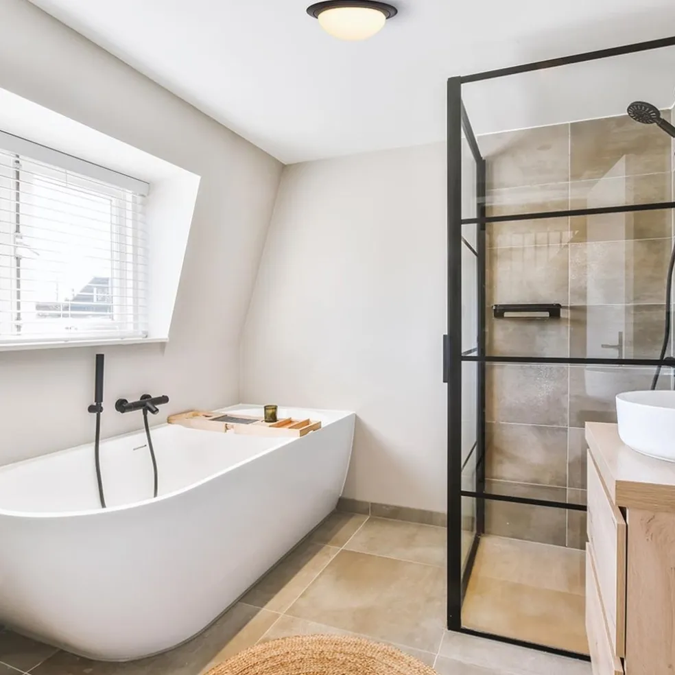 Strak klassieke LED plafonnière zwart inclusief LED