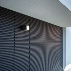 Verstelbare LED buitenlamp kubus donker grijs IP54