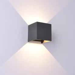 Wandlamp Davos kubus zwart IP54 2700k