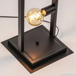Zwarte metalen vloerlamp open frame